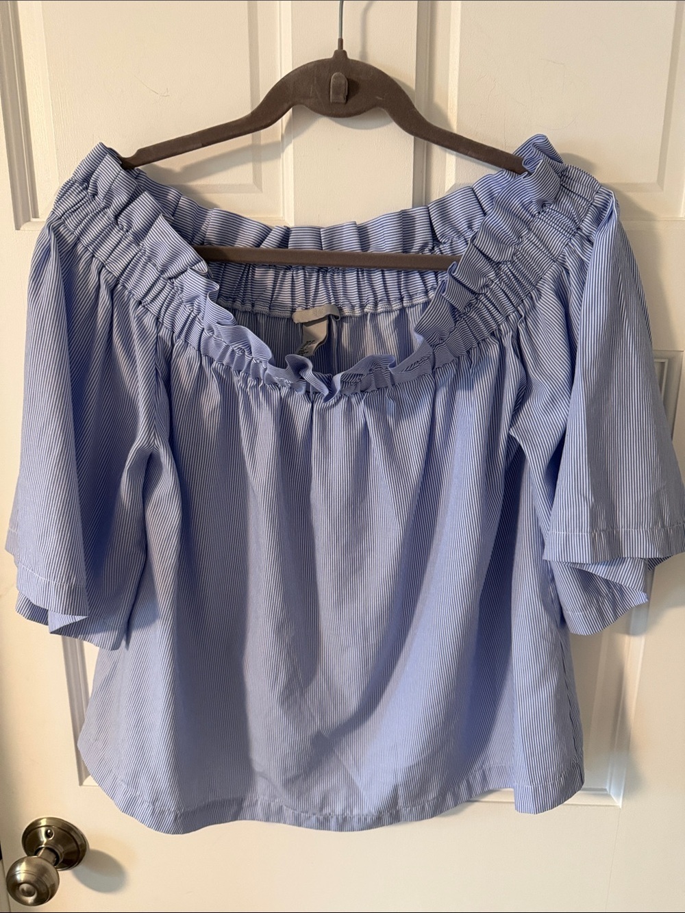 H&M Light Blue Pinstripe Ruffled Off-Shoulder Top Coastal Nautical Size 14